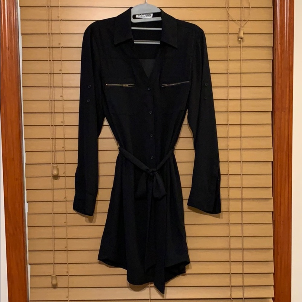 Express Button-Up Dress with Tie & Zipper Pockets